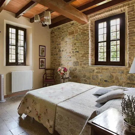 Tabiano Castello Sleeps 14 With Pool And Wifi Villa Tabiano Terme