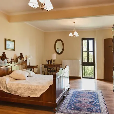 Tabiano Castello Sleeps 14 With Pool And Wifi Tabiano Terme